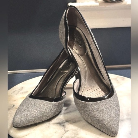 🖤Life Stride,Soft System 8.5, Excellent Support, Heel Gray w/Black Patton Trim - Picture 1 of 14